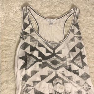 Delia’s black and white tank top
